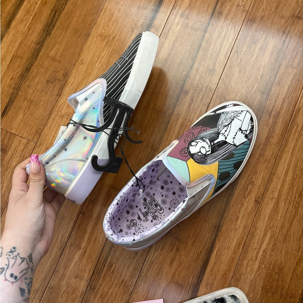 BNWT Nightmare Before Christmas Jack & Sally slip on shoes 🤍 - Picture 3 of 3
